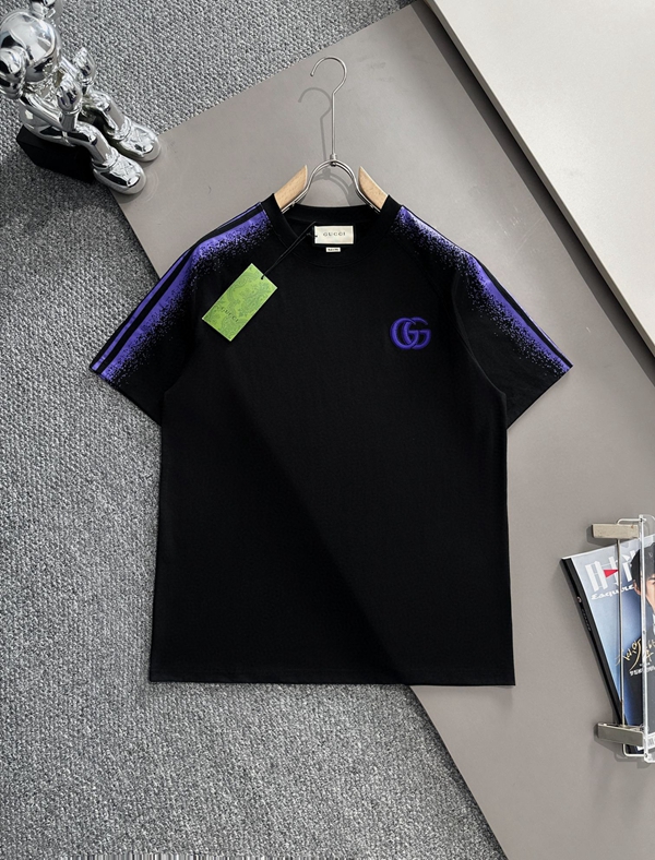 ブランドTシャツ正面デザイン